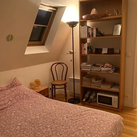 Avenue Foch Homestay *